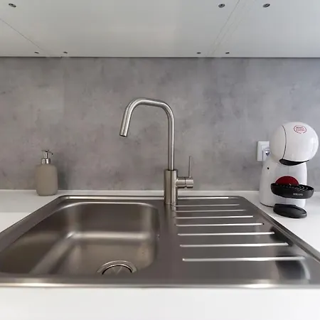 De Luxo No - T0 * Porto