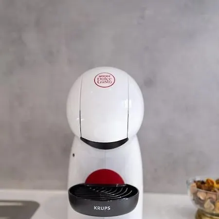 アパート De Luxo No - T0 *