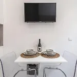 De Luxo No - T0 Oporto