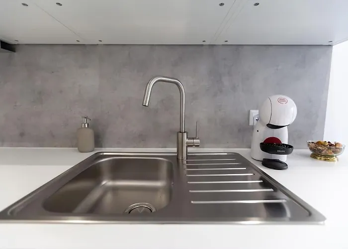 De Luxo No - T0 * Porto